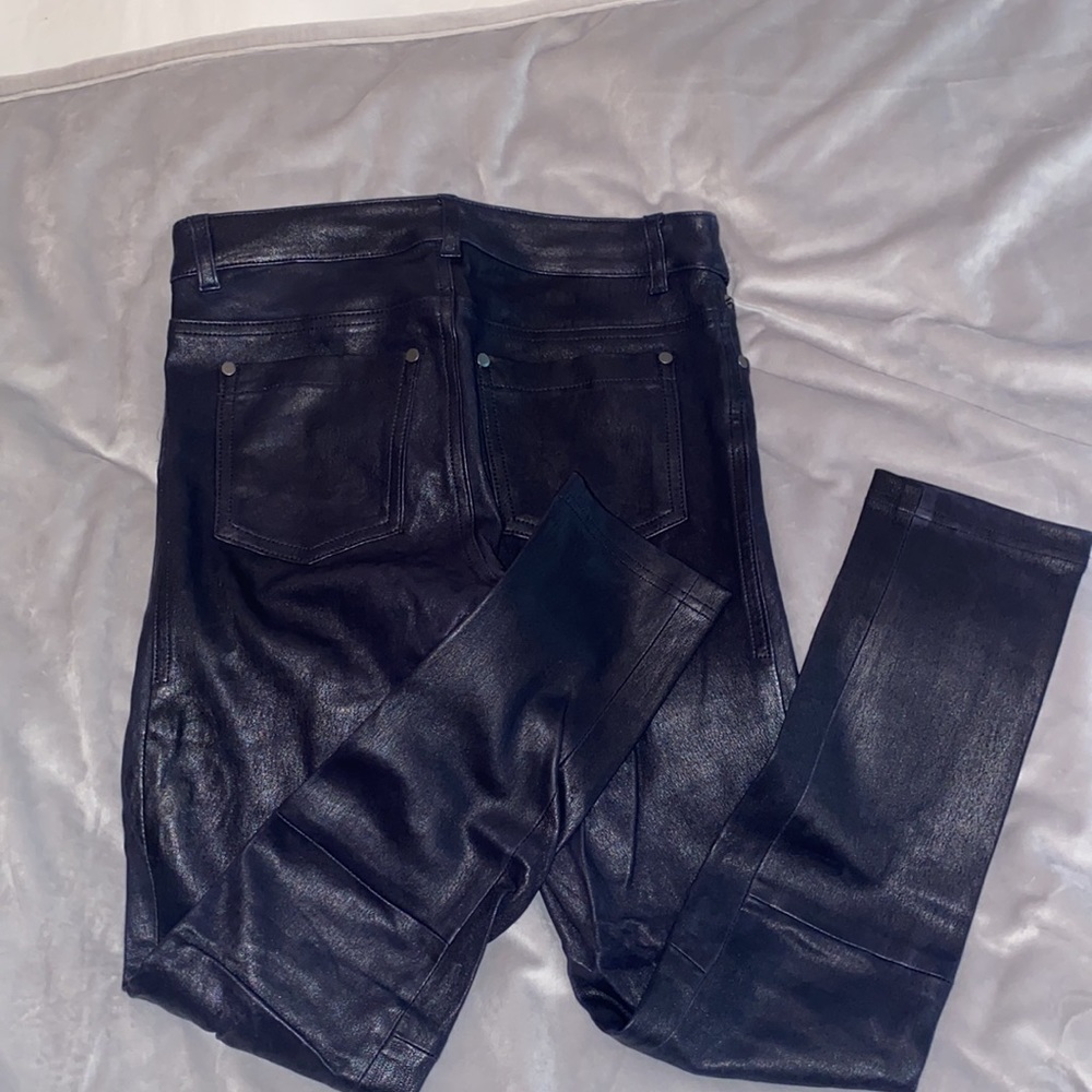 Alice & Olivia leather pants size 2